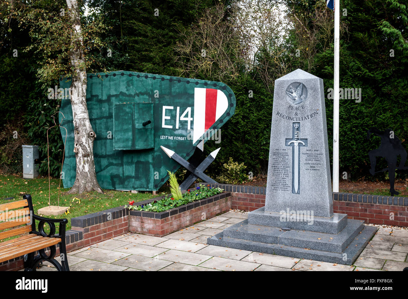 Centenario della fine della prima guerra mondiale un display, Brinklow, Warwickshire, Inghilterra, Regno Unito Foto Stock