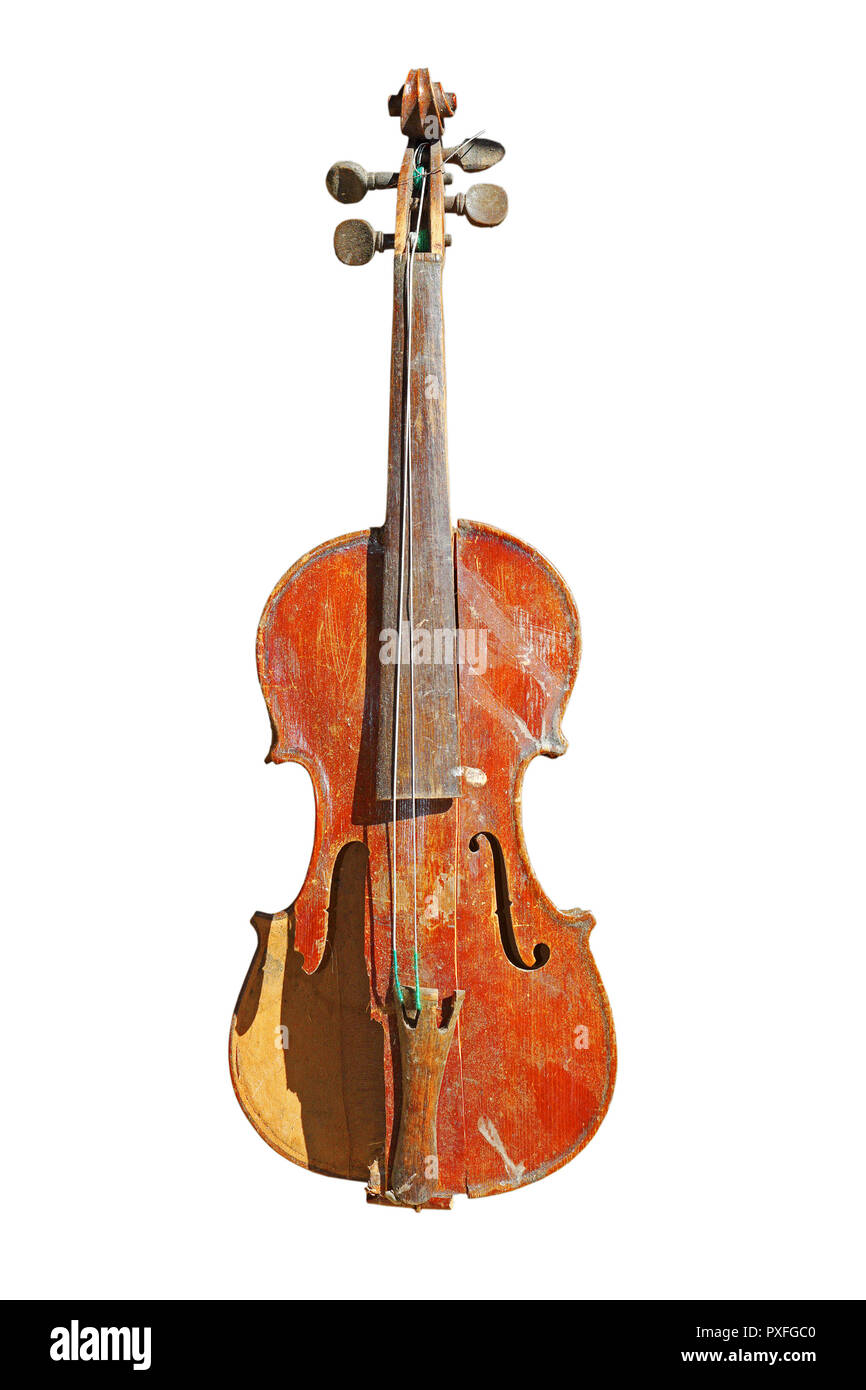 Incrinato vecchio violino isolate su sfondo bianco Foto Stock