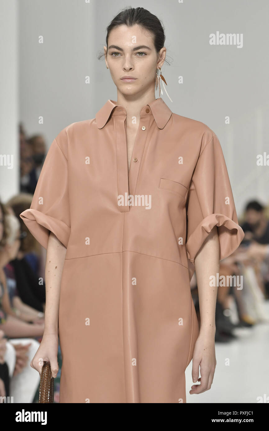 La settimana della moda milanese Primavera/Estate 2019 - Moda Donna -  passerella con: Vittoria Ceretti Dove: Milano, Italia Quando: 21 set 2018  Credit: IPA/WENN.com * * disponibile solo per la pubblicazione in