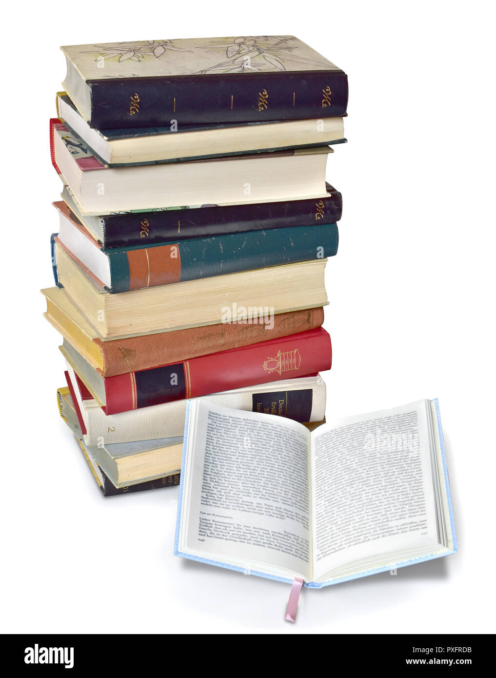 Prenota la lettura in modo stack vecchia scuola classica tower Foto Stock