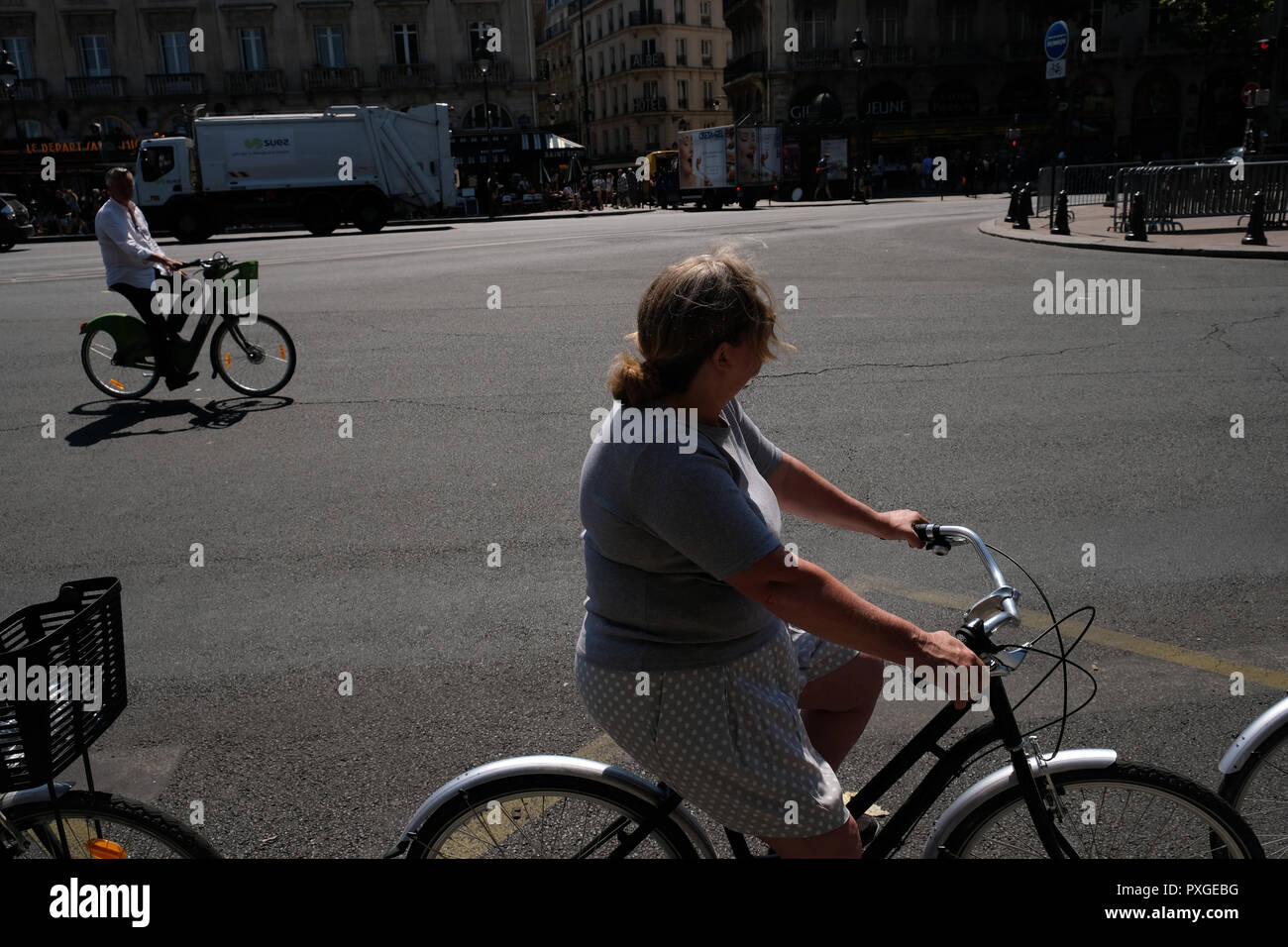 I piloti del ciclo su strada di Parigi, Francia Foto Stock