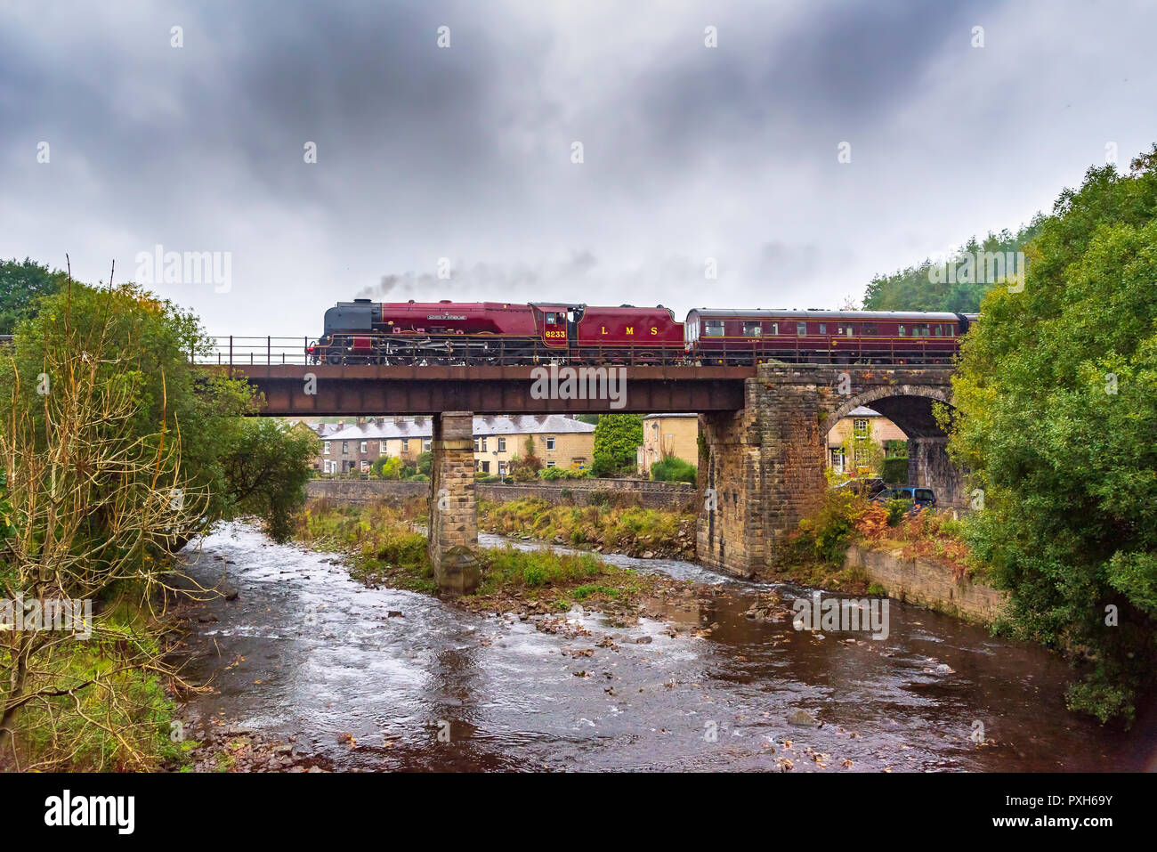 No.46233 'Duchess di Sutherland' la Midland e ferrovia scozzese (LMS) Principessa incoronazione classe 4-6-2 'Pacific' tipo di locomotiva a vapore costruita nel 1938. Foto Stock