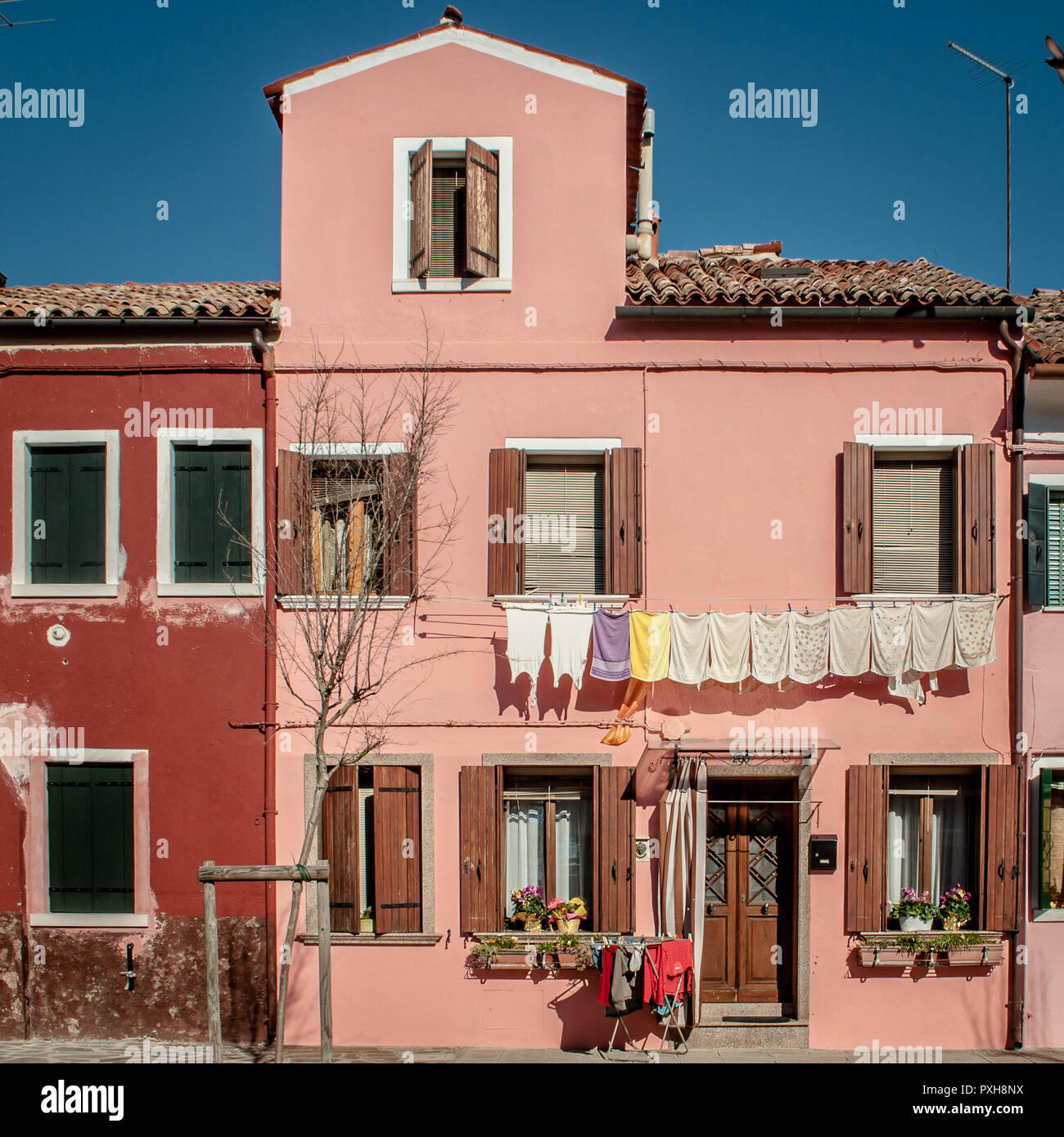 Dienstleisten die Hauptstadt der Region Venezien in Norditalien und wurde auf mehr als 100 kleinen Inseln in einer Adria-Lagune erbaut. Foto Stock