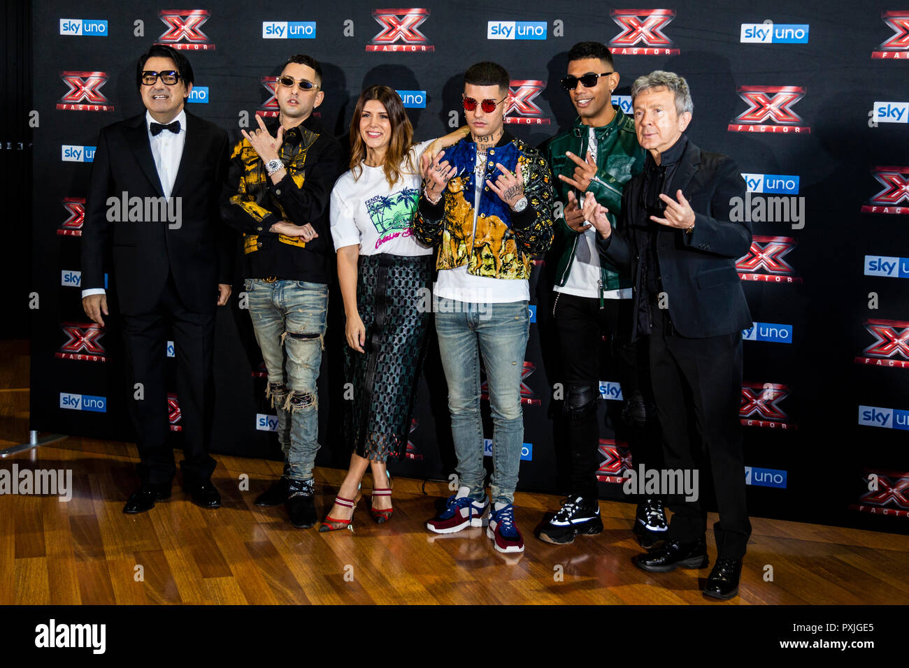 Milano, Italia. 22 ottobre, 2018. X-Factor 12 Live photo call, Milano, Italia Credito: Valeria Portinari/Alamy Live News Foto Stock