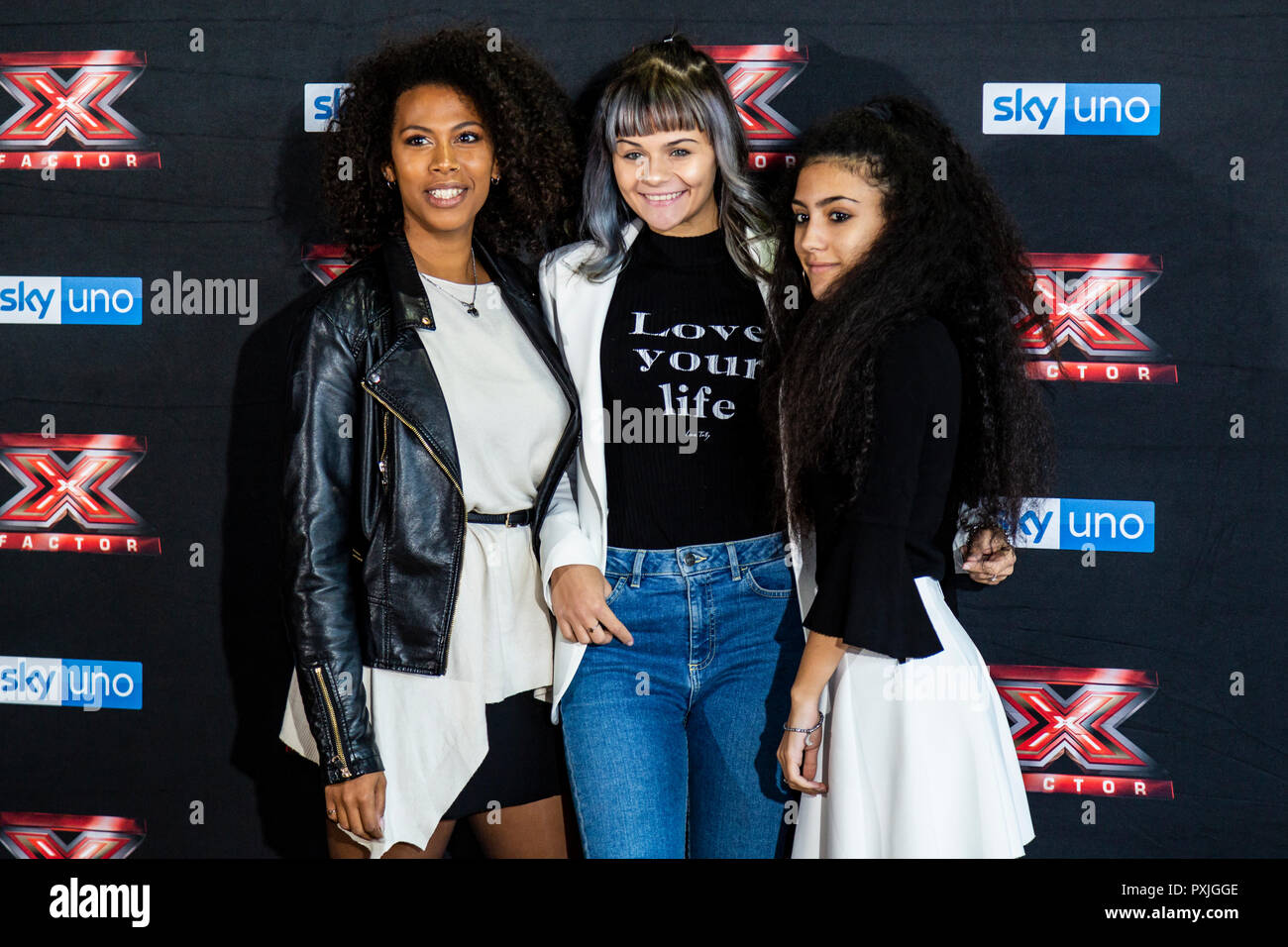 Milano, Italia. 22 ottobre, 2018. X-Factor 12 Live photo call, Milano, Italia Credito: Valeria Portinari/Alamy Live News Foto Stock