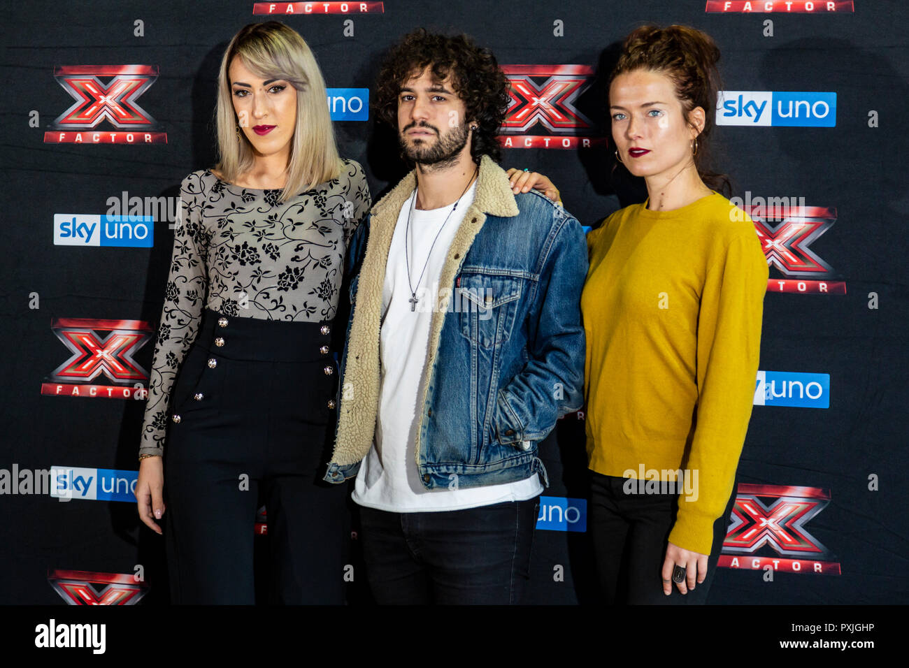 Milano, Italia. 22 ottobre, 2018. X-Factor 12 Live photo call, Milano, Italia Credito: Valeria Portinari/Alamy Live News Foto Stock