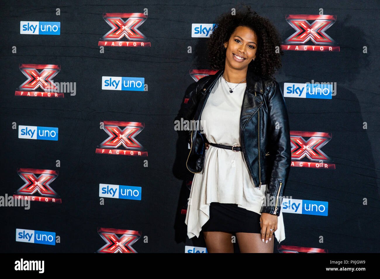 Milano, Italia. 22 ottobre, 2018. X-Factor 12 Live photo call, Milano, Italia Credito: Valeria Portinari/Alamy Live News Foto Stock