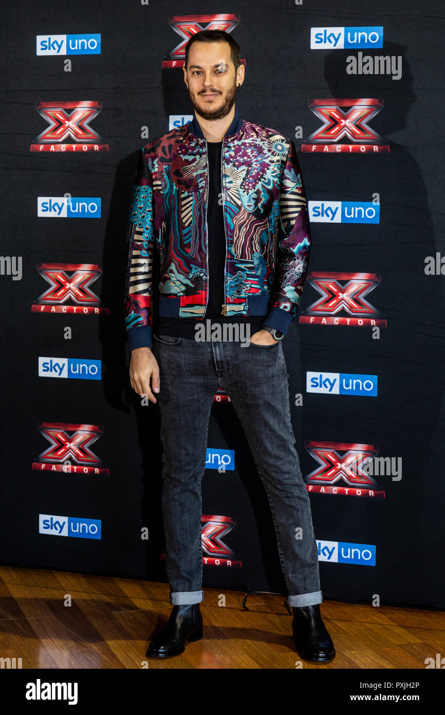 Milano, Italia. 22 ottobre, 2018. X-Factor 12 Live photo call, Milano, Italia Credito: Valeria Portinari/Alamy Live News Foto Stock
