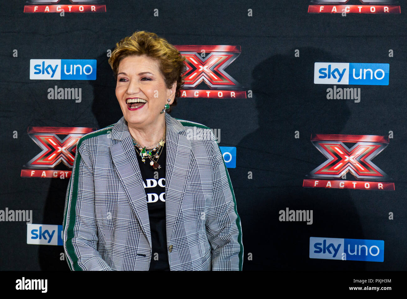 Milano, Italia. 22 ottobre, 2018. X-Factor 12 Live photo call, Milano, Italia Credito: Valeria Portinari/Alamy Live News Foto Stock