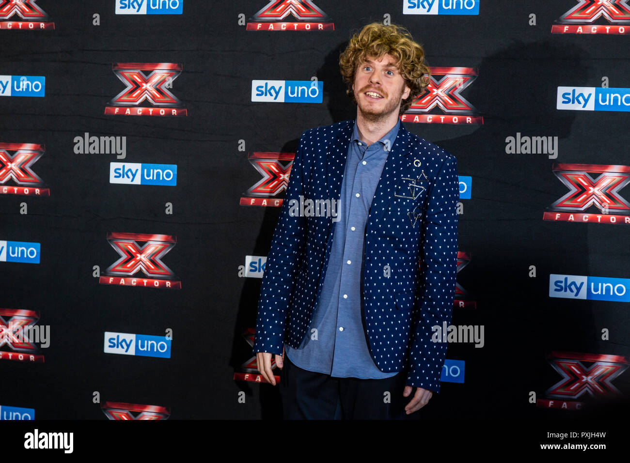 Milano, Italia. 22 ottobre, 2018. X-Factor 12 Live photo call, Milano, Italia Credito: Valeria Portinari/Alamy Live News Foto Stock