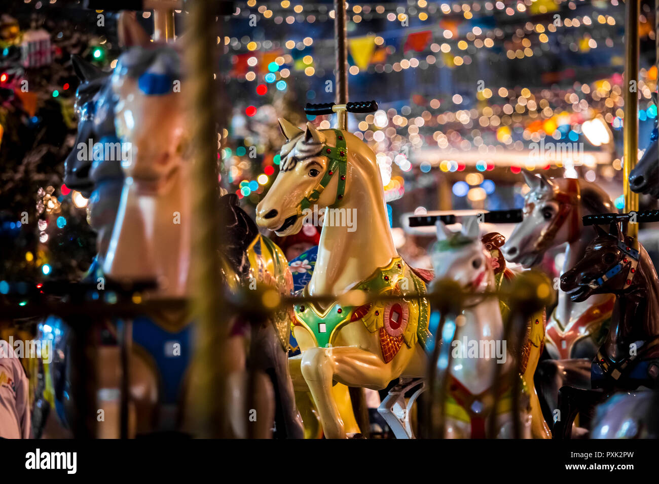 Immagini Di Natale Con Cavalli.Natale Giostra Con Cavalli A Dondolo Foto Stock Alamy