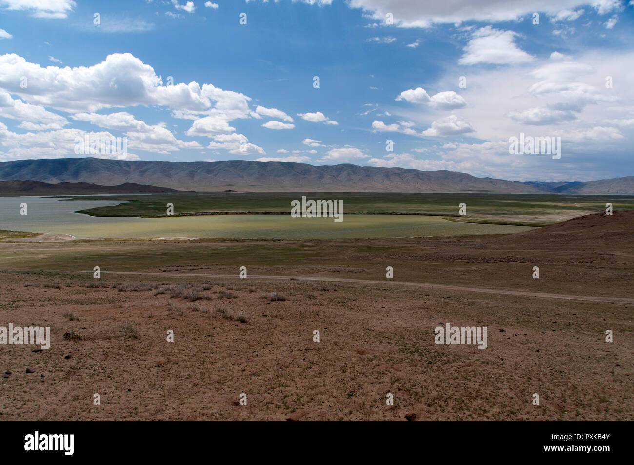 Appendice Lago (хавсралт нуур) e Bayankhongor montagne, Galuut somma, Bayankhongor provincia (Aimag), Mongolia Foto Stock