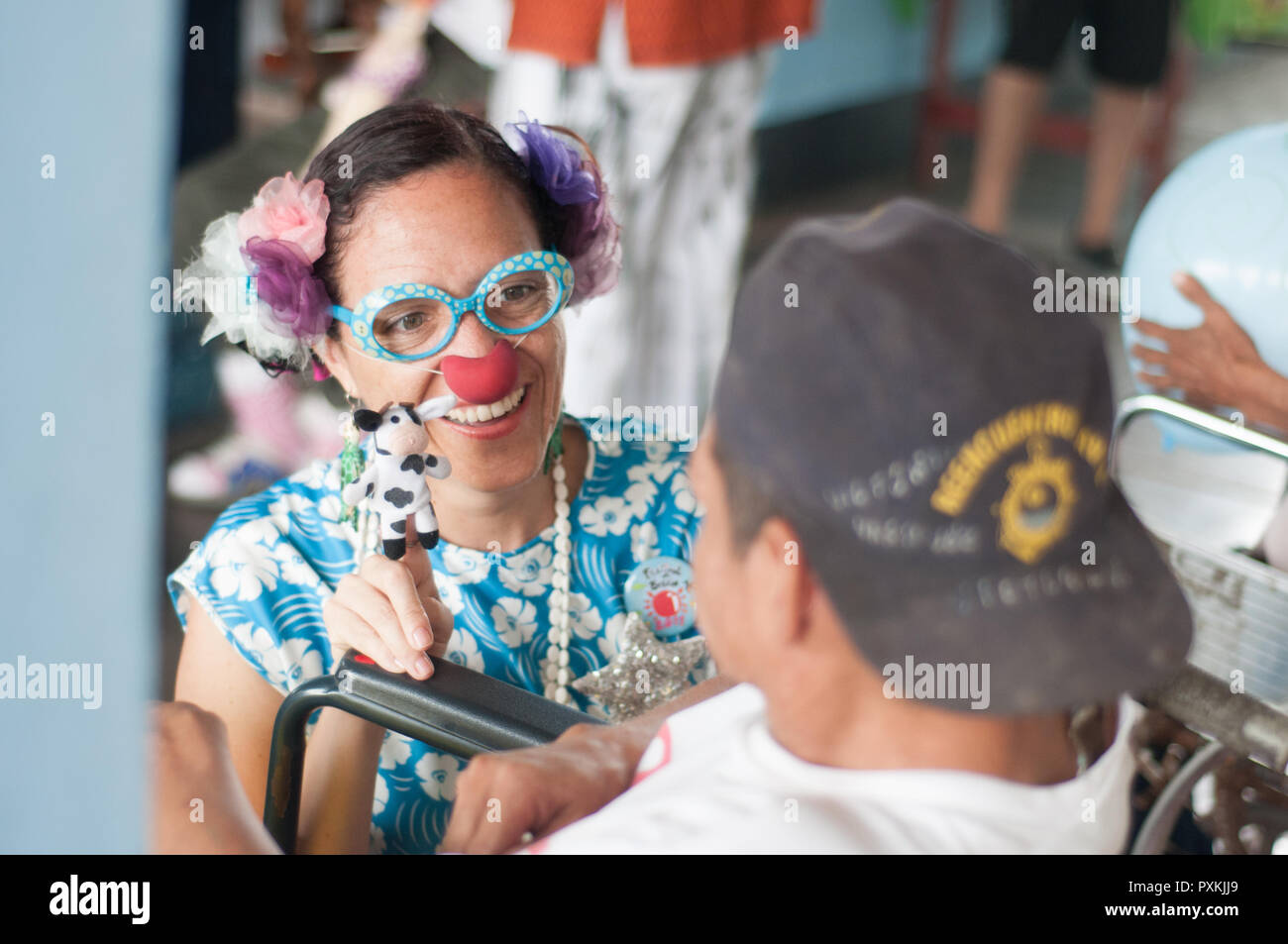 Il peruviano attrice Wendy Ramos, fondatore della "bolaroja', durante il festival Belen Foto Stock