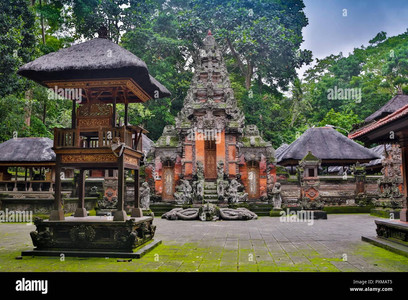 Complesso di Besakih Pura Penataran Agung , tempio indù di Bali, Indonesia. Foto Stock