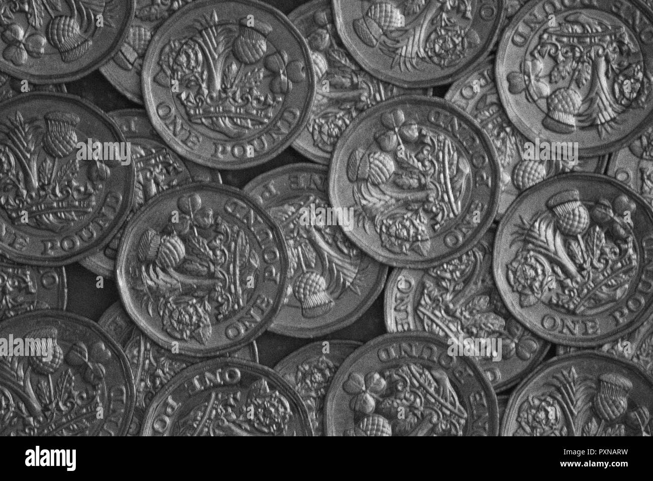 British una sterlina (£ 1) delle monete in euro Foto Stock