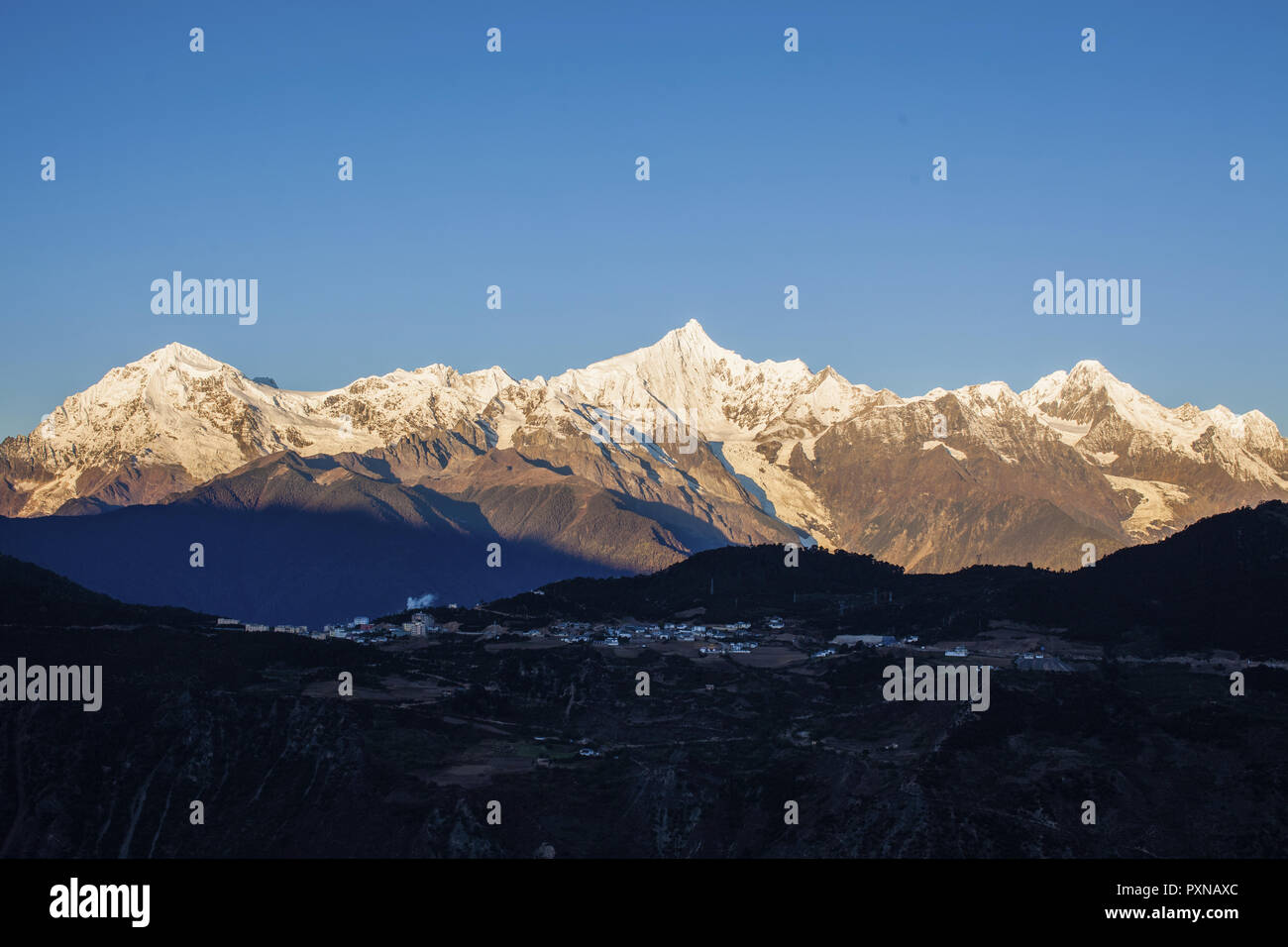 Panoramica di Meili Snow Mountain Foto Stock