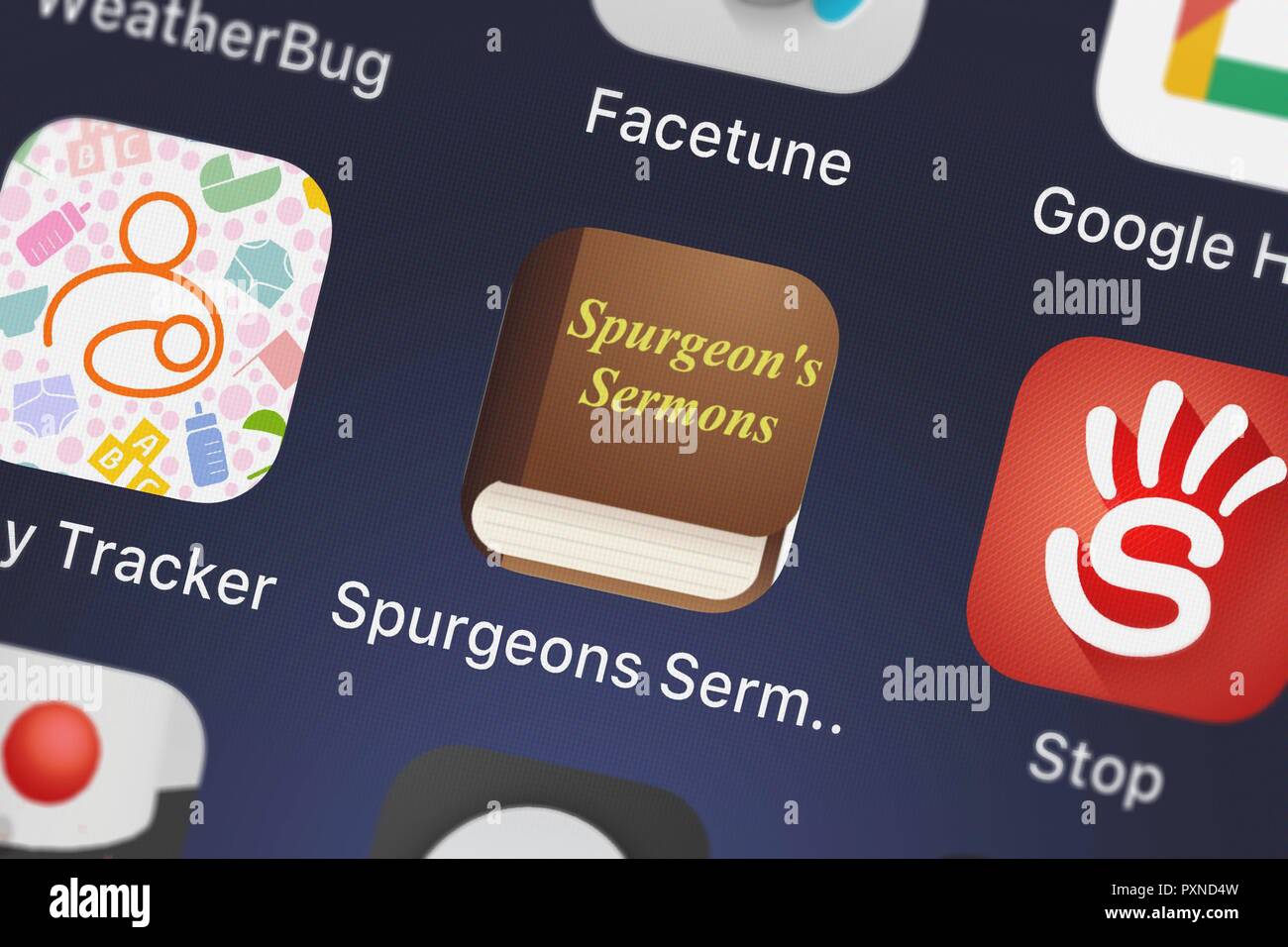 London, Regno Unito - 23 Ottobre 2018: Icona del mobile app Spurgeon sermoni in spagnolo da Oleg Shukalovich su un iPhone. Foto Stock