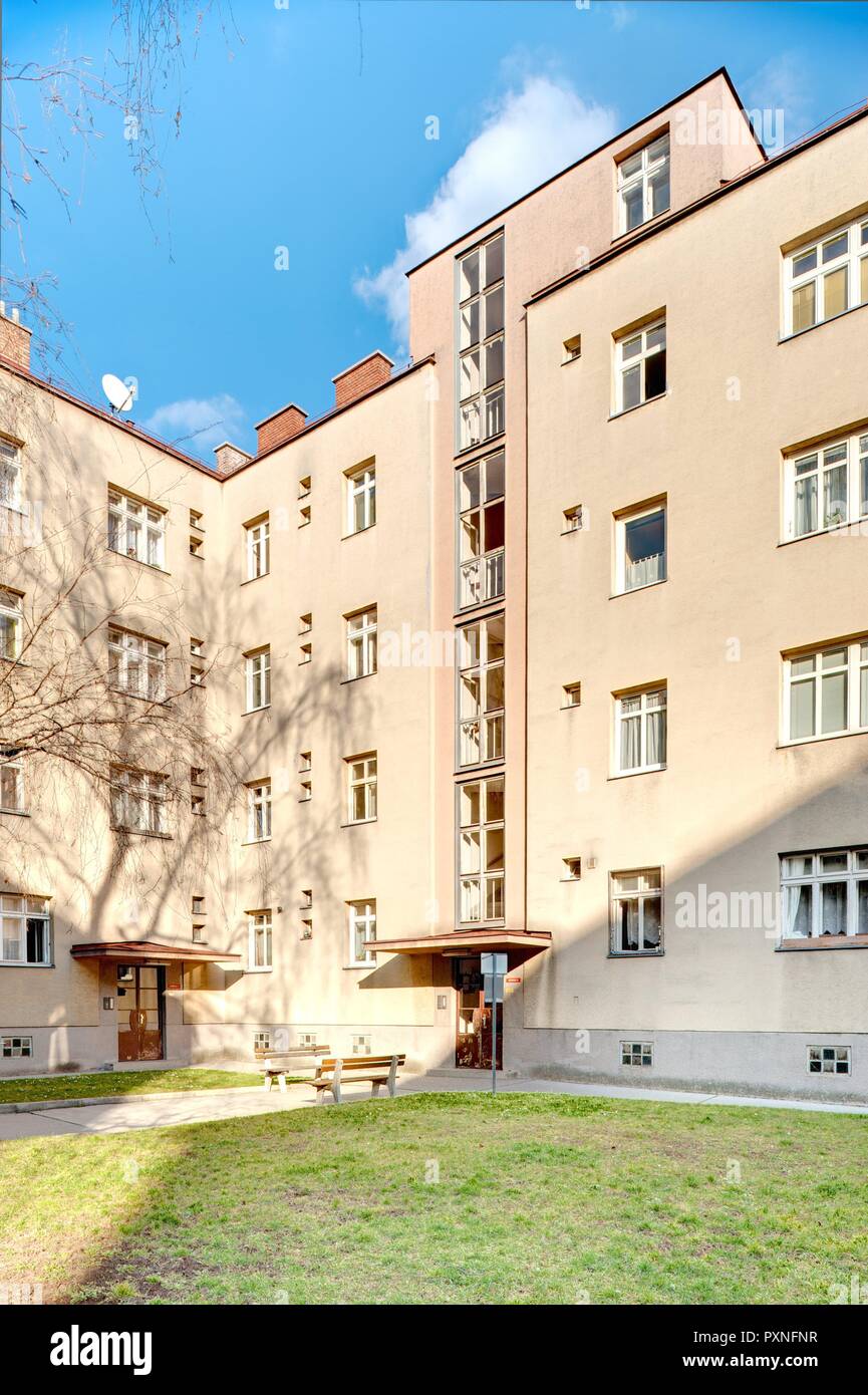 Wien, Gemeindebau des "Roten Wien - Vienna, Consiglio Tenement blocco, "rosso" di Vienna, Loeschenkohlgasse 30-32, Oskar Strnad 1932 Foto Stock