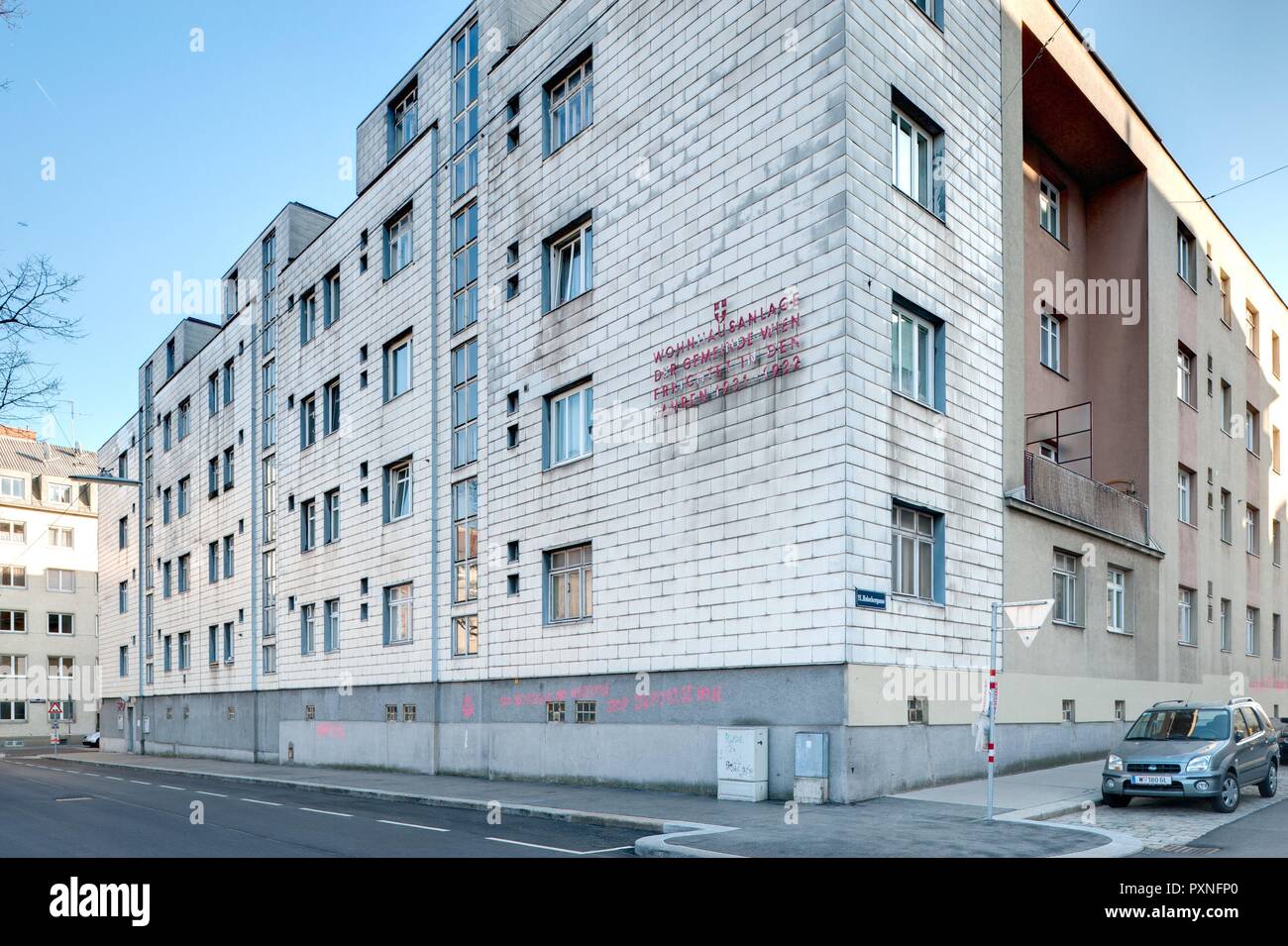 Wien, Gemeindebau des "Roten Wien - Vienna, Consiglio Tenement blocco, "rosso" di Vienna, Loeschenkohlgasse 30-32, Oskar Strnad 1932 Foto Stock