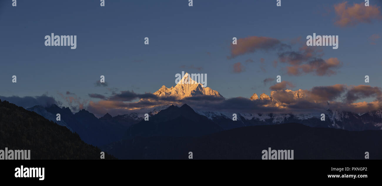 Vista panoramica di Meili Snow Mountain Foto Stock