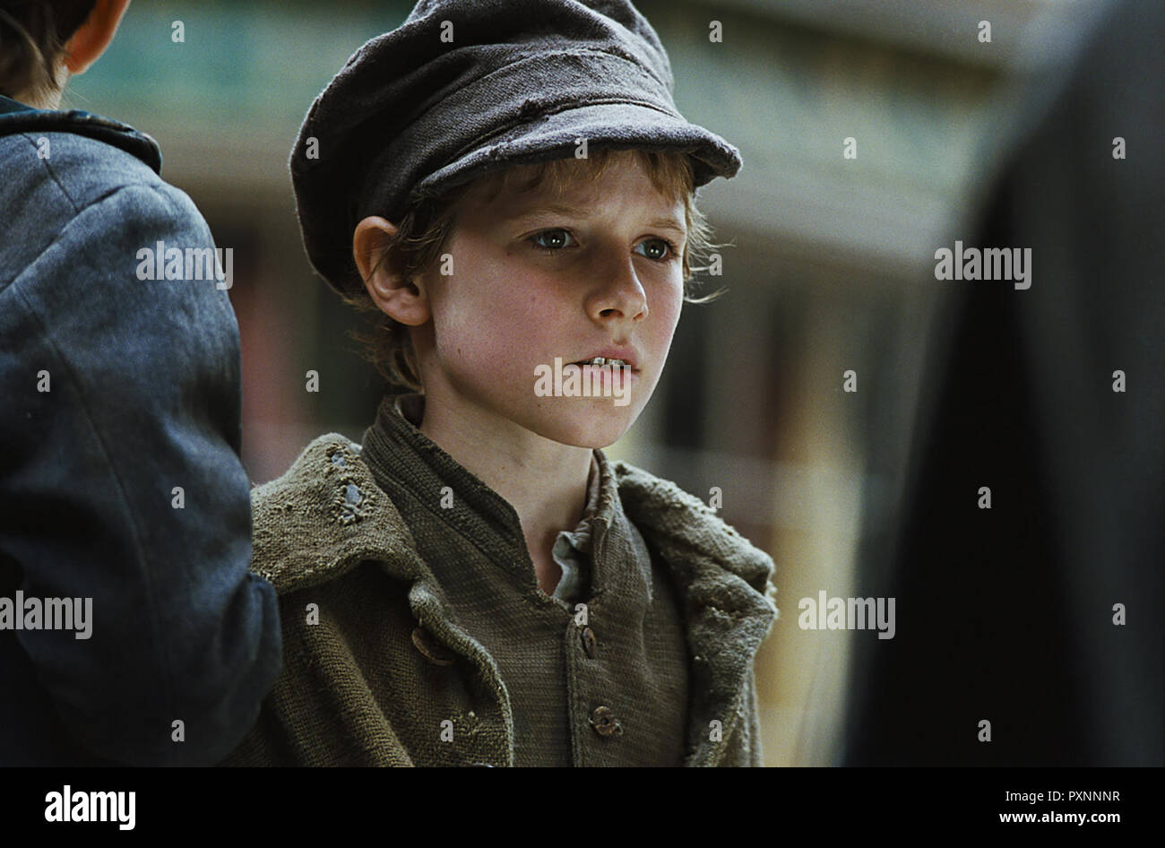 Oliver Twist, 2005 Regie: Roman Polanski, Oliver Twist (BARNEY CLARK Foto  stock - Alamy