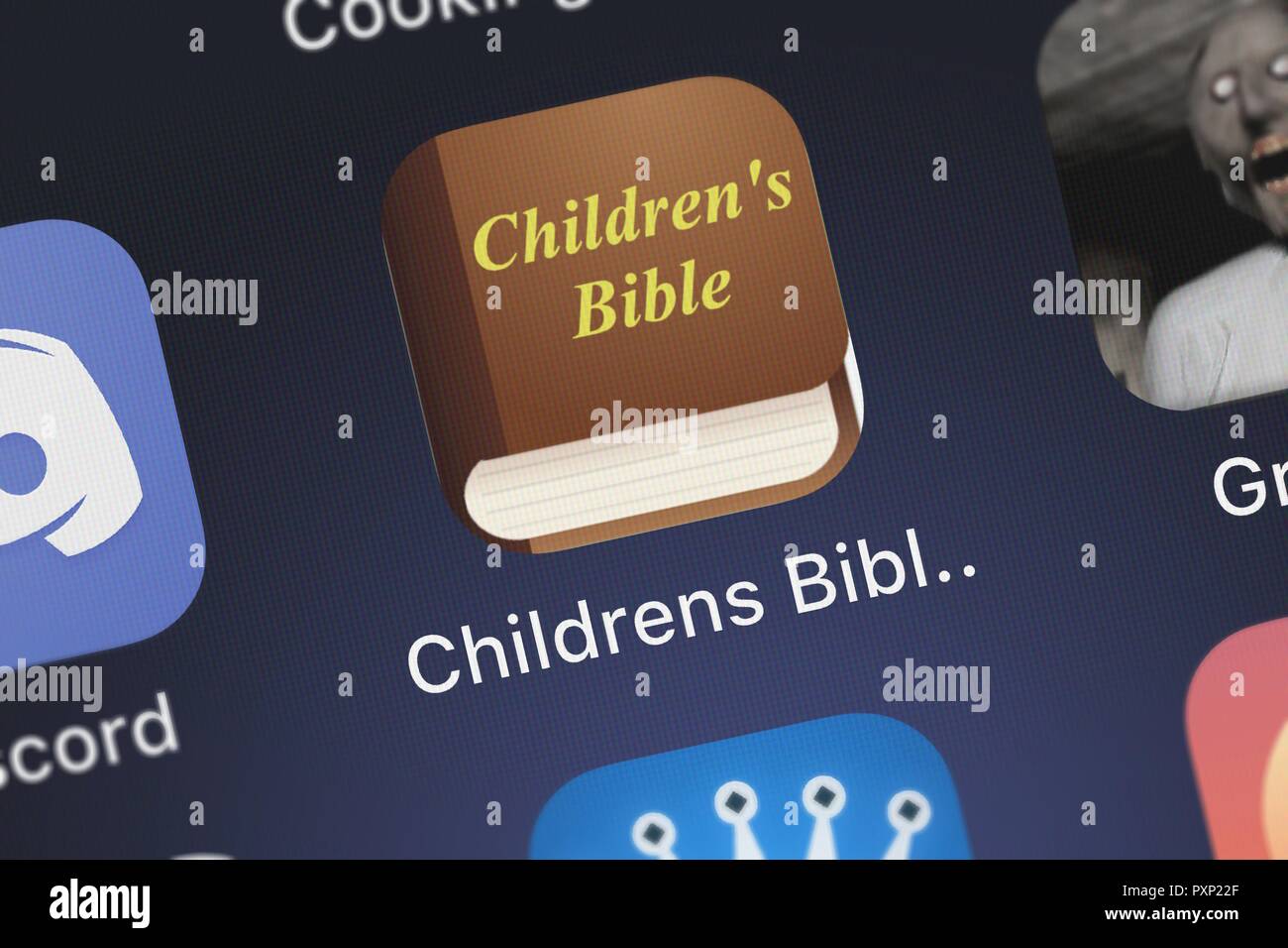 London, Regno Unito - 23 Ottobre 2018: screenshot di la Bibbia dei Bambini (le storie della Bibbia per bambini) mobile app da Oleg Shukalovich icona su un iPh Foto Stock