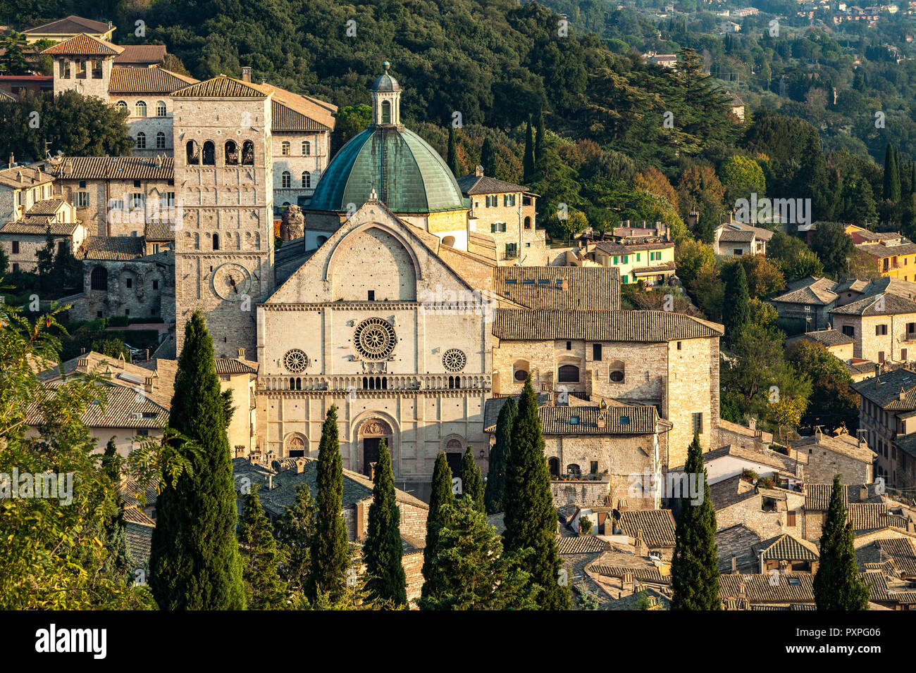 Chiesa di San Rufino dall'alto, assisi, Perugia, Umbria, Italia Foto Stock