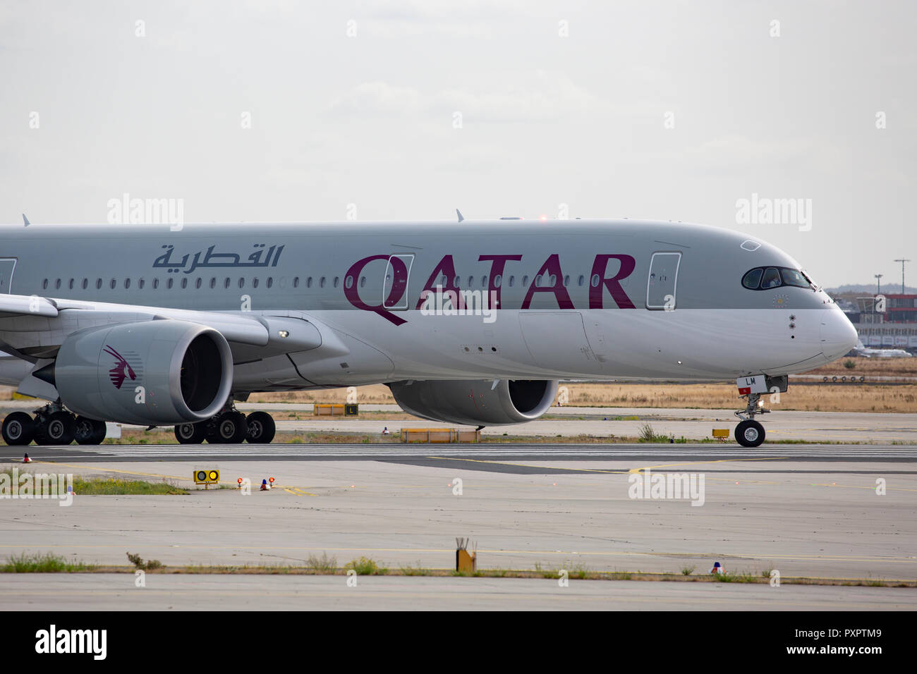 A7-ALM, Airbus A350-941 der Qatar Airways am Flughafen Frankfurt am Main (FRA), 23.09.2018 Foto Stock