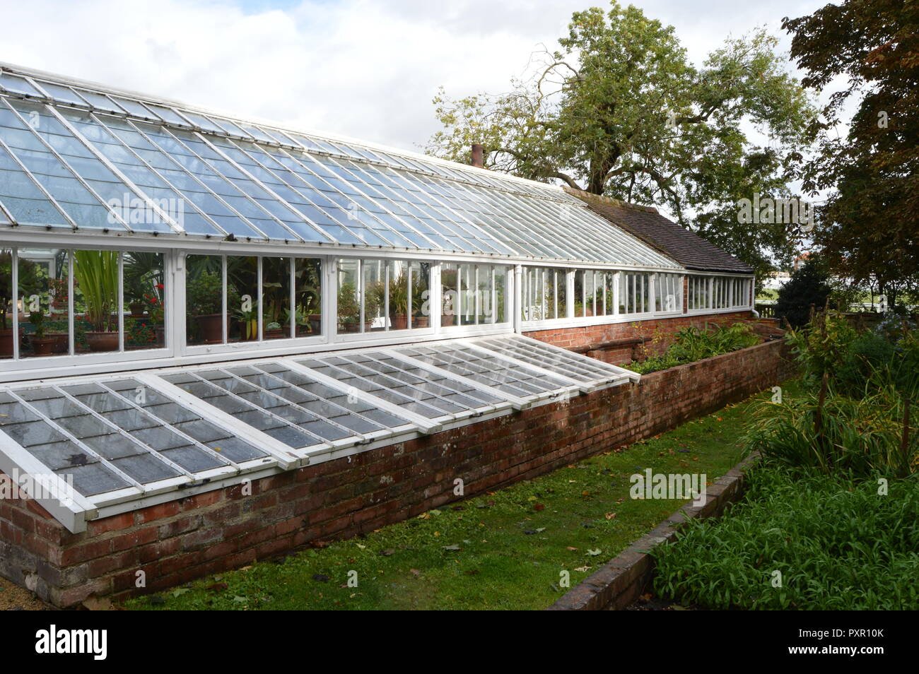 Goddards House e giardini, arte e artigianato House, 1927, Terry casa della famiglia, ora il National Trust Office, York, settembre 2018 Foto Stock