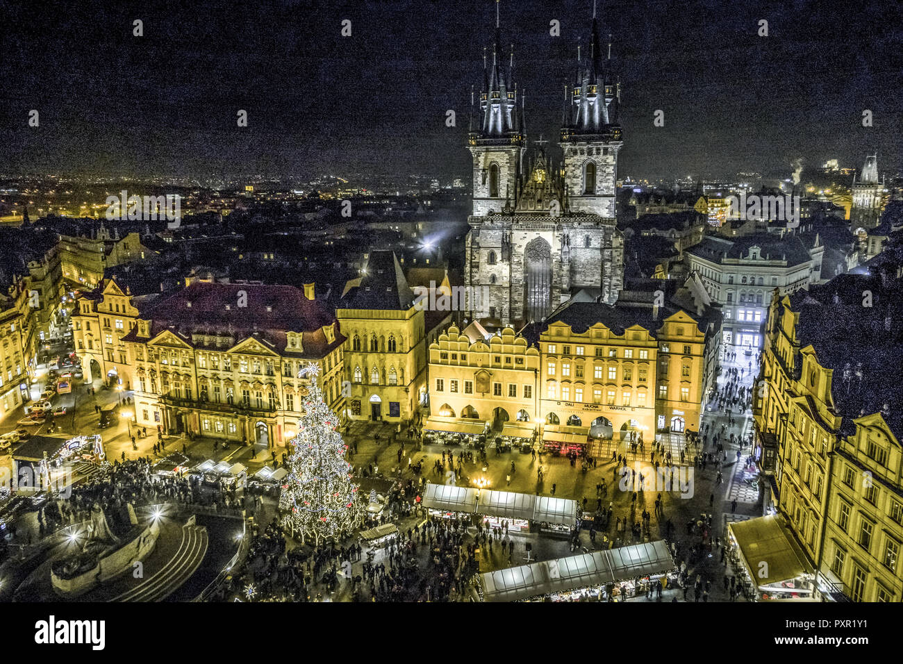 Mercatino di Natale in piazza della Città Vecchia di Praga, Repubblica Ceca, Europa Foto Stock