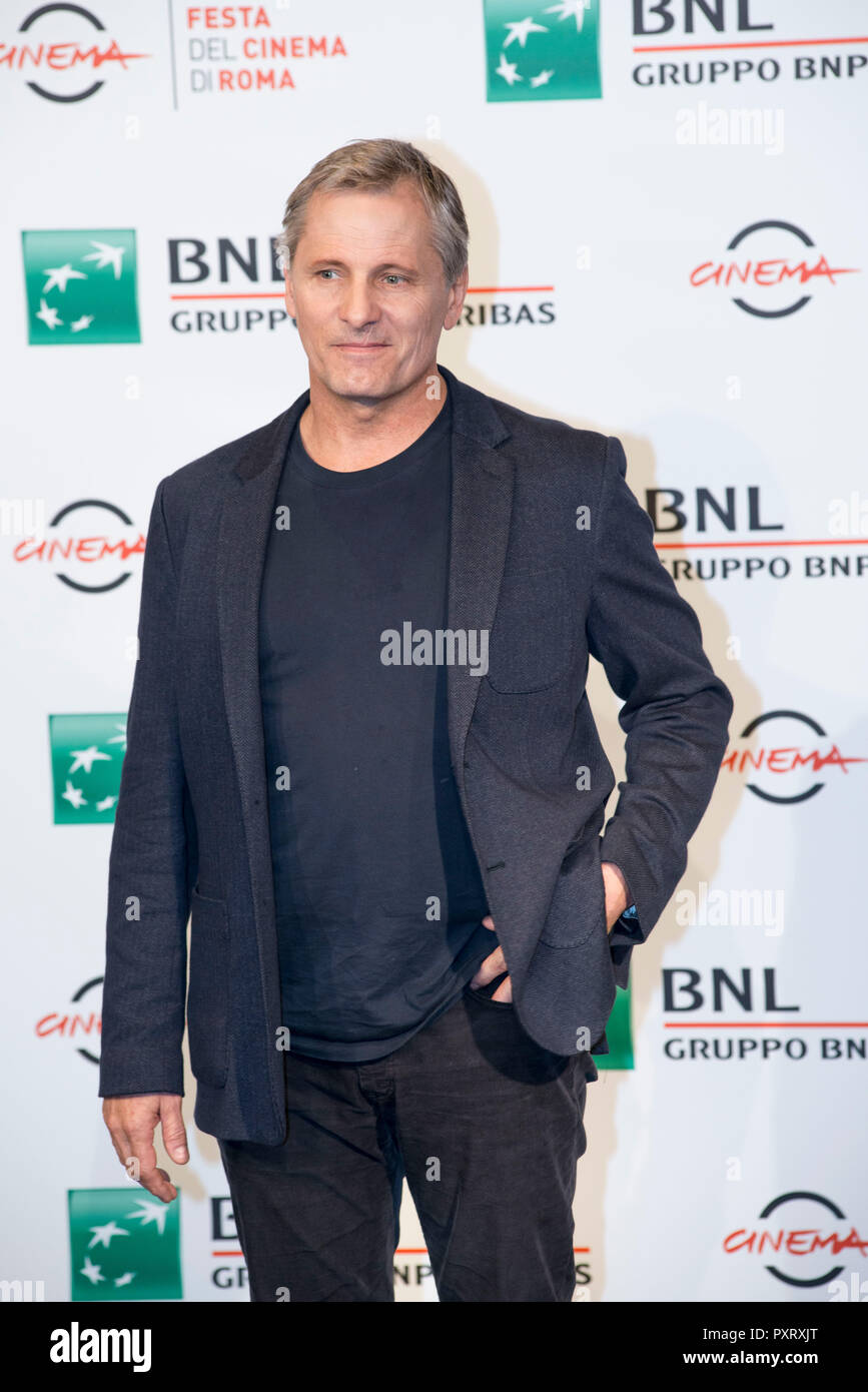 Roma, Italia. 24 ott 2018. Roma, Italia. 24 ottobre, 2018. Viggo Mortensen frequentando il photocall al XIII Roma Film Fest Credito: Silvia Gerbino/Alamy Live News Credito: Silvia Gerbino/Alamy Live News Credito: Silvia Gerbino/Alamy Live News Foto Stock