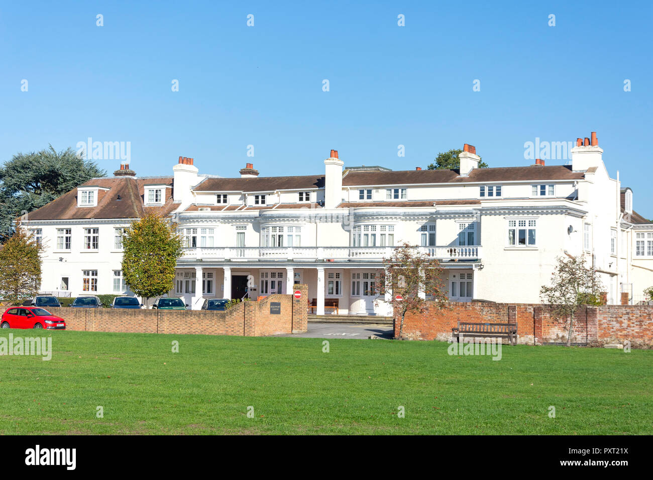 Holyport Lodge Casa di cura, il verde, Holyport, Berkshire, Inghilterra, Regno Unito Foto Stock