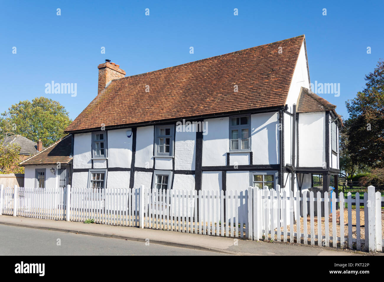 Periodo cottage, la strada, Shurlock fila, Berkshire, Inghilterra, Regno Unito Foto Stock