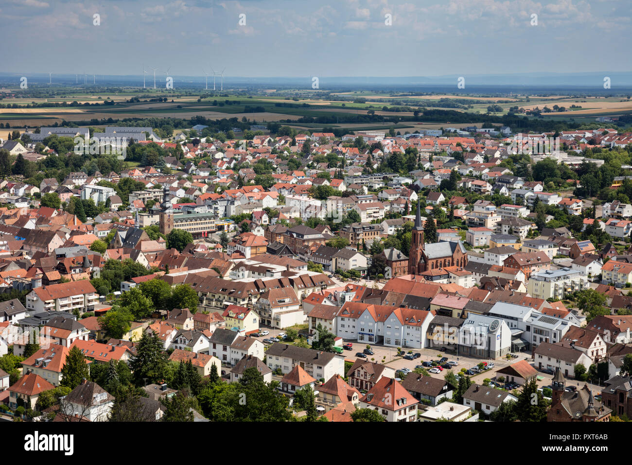 Vista sulla città, Bad Bergzabern, Renania-Palatinato, Germania Foto Stock