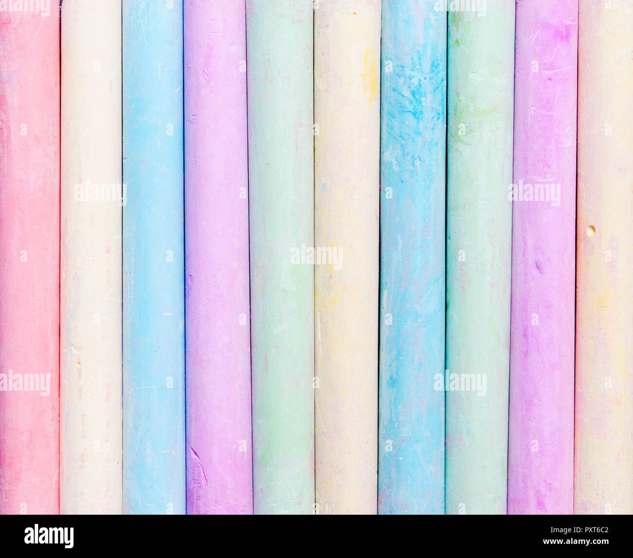 Sullo sfondo di un pastello colorato chalk. Concept Art, creatività Foto Stock