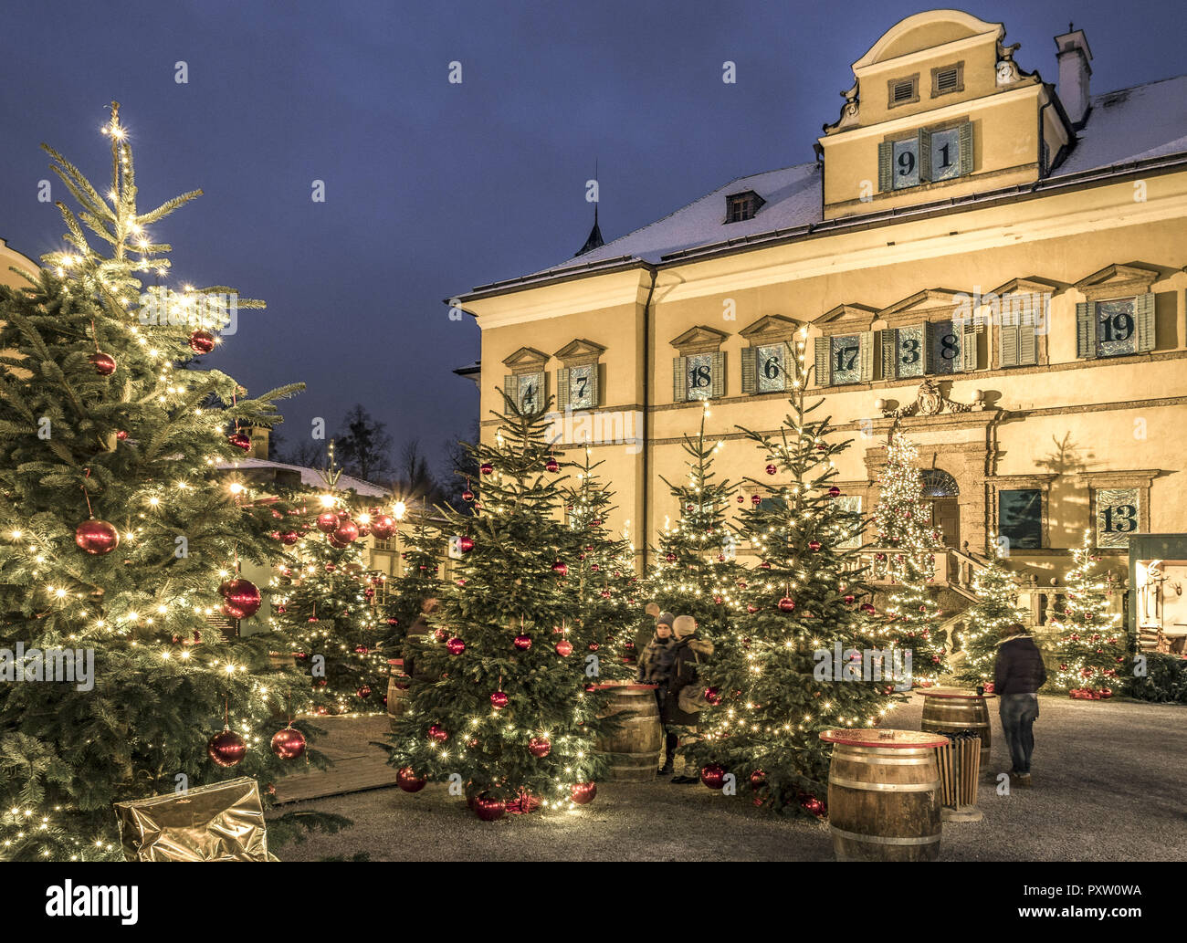 Mercatino di Natale il castello di Hellbrunn, Salisburgo, Austria Foto Stock