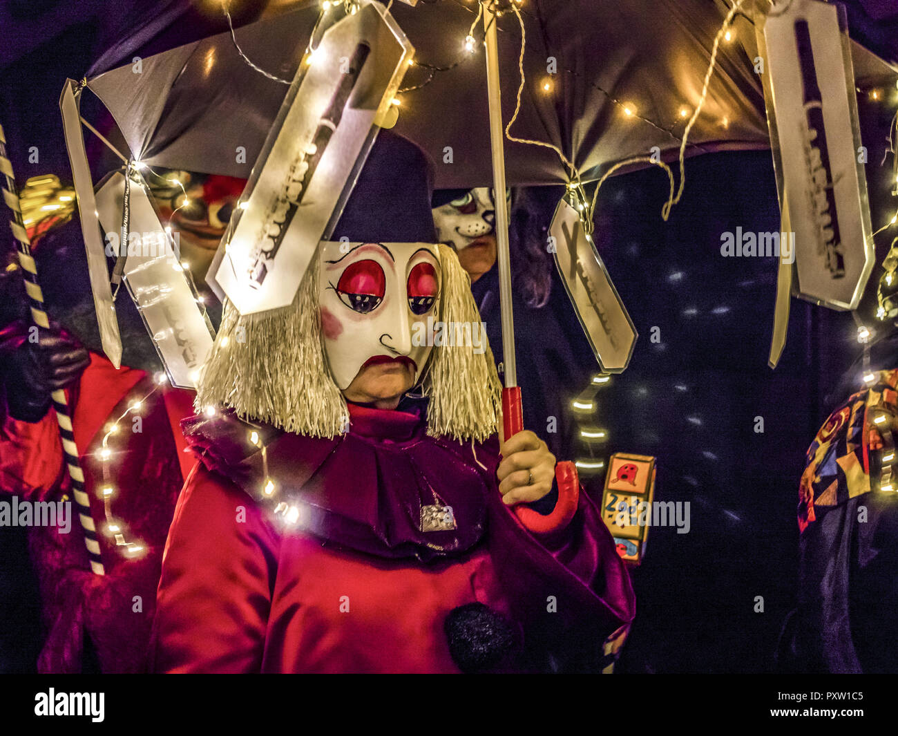 Morgenstraich al Carnevale di Basilea, Basilea, Svizzera Foto Stock