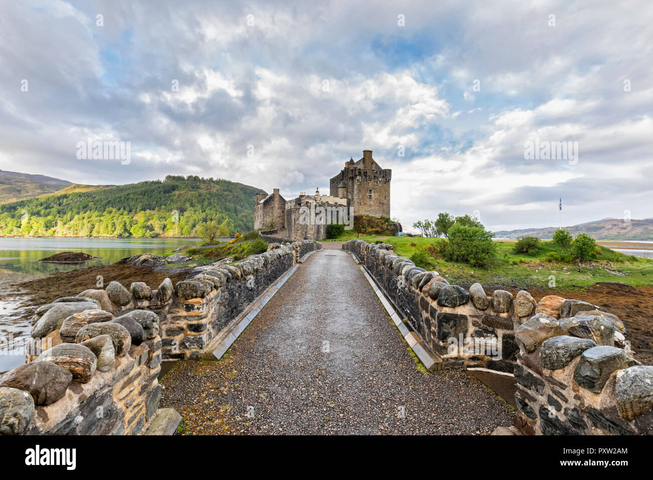 Regno Unito, Scozia, Dornie, Loch Duich, Eilean Donan Castle Foto Stock