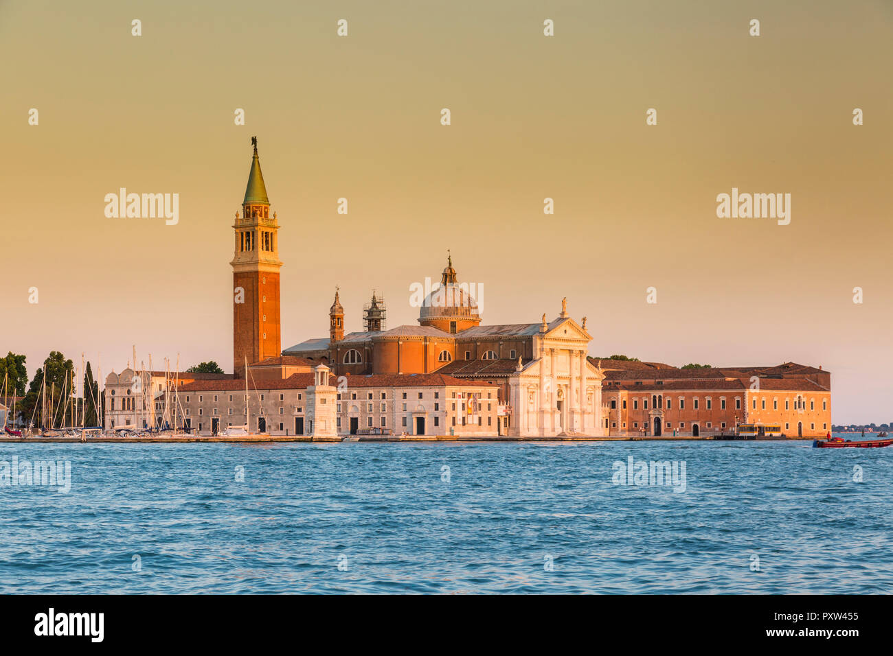 L'Italia, Venezia, San Giorgio Maggiore nella luce della sera Foto Stock