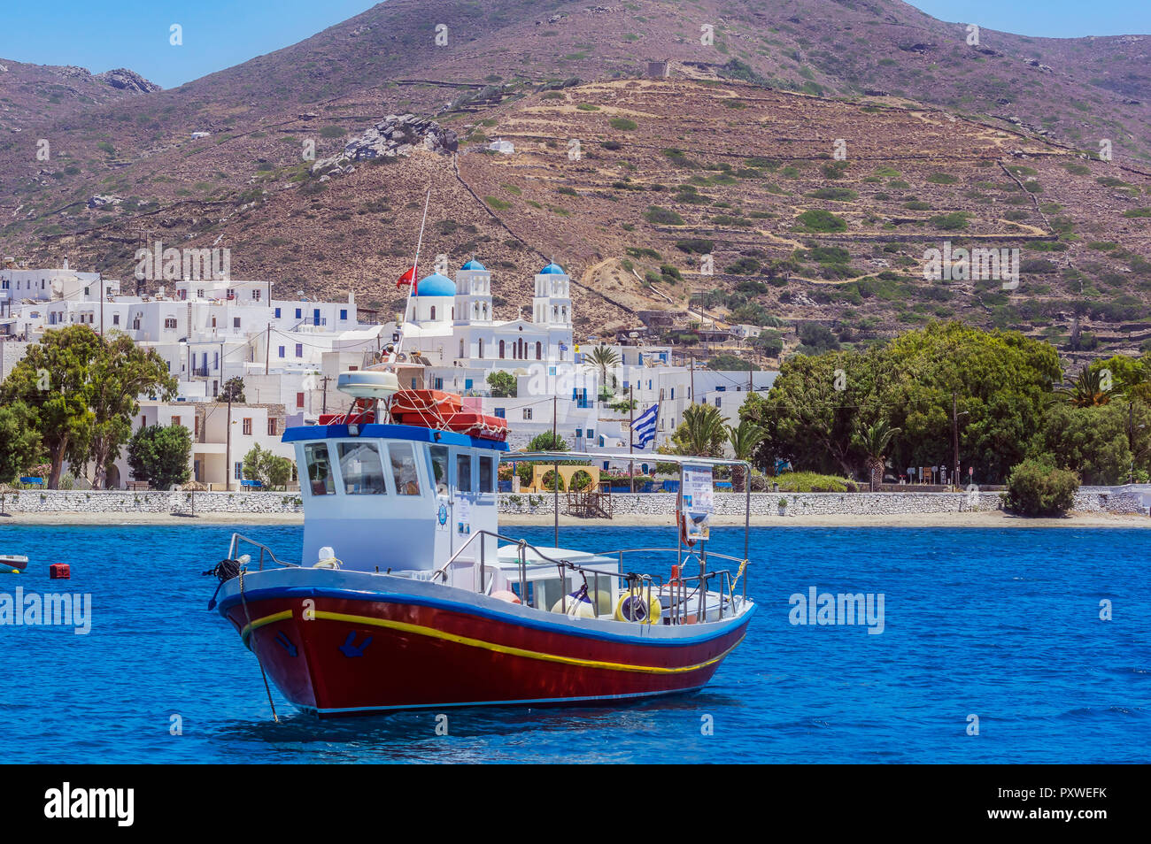 Grecia AMORGOS, barca da pesca sul mare Foto Stock