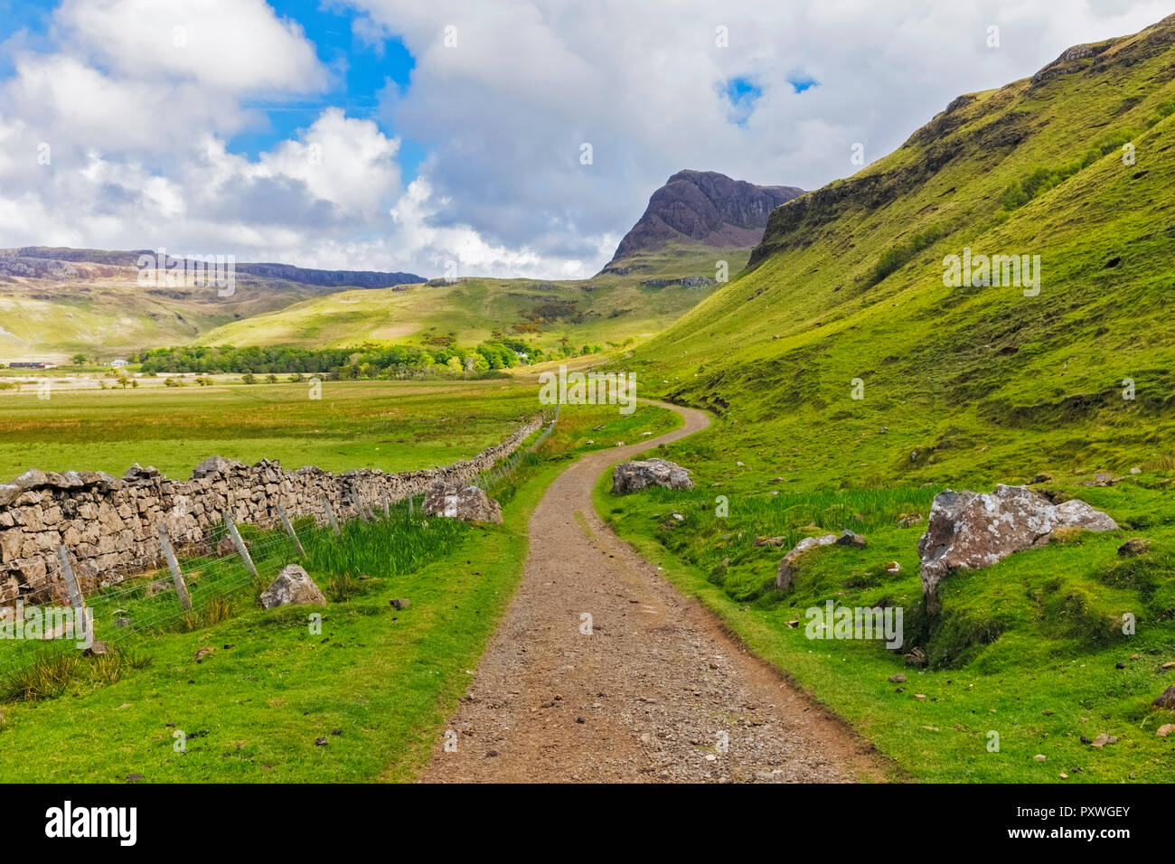 Regno Unito, Scozia, Ebridi Interne, Isola di Skye, percorso di Talisker Bay Foto Stock