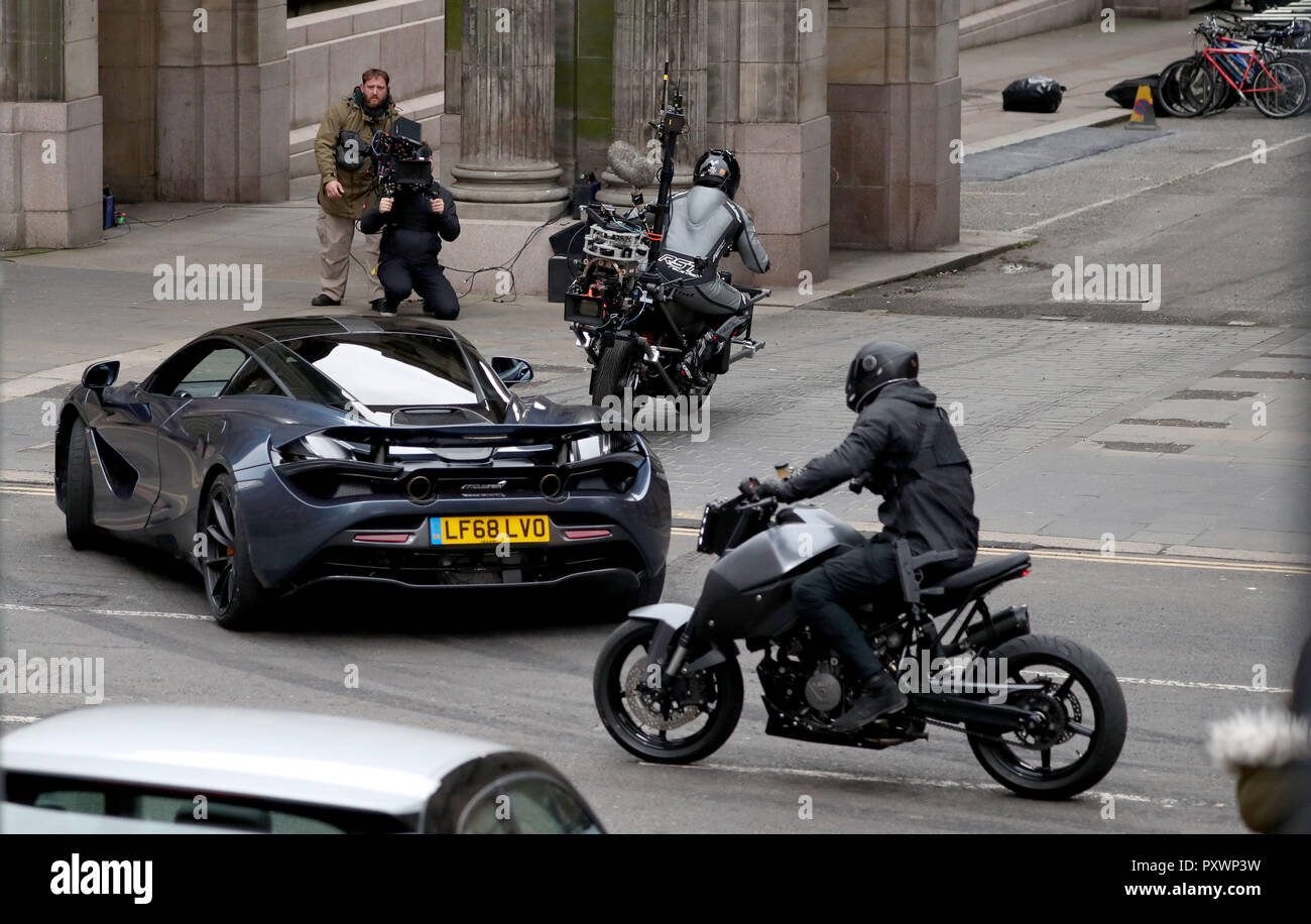 Riprese per un auto chase scene che coinvolgono una McLaren sports car e moto avviene nel centro della città di Glasgow, per un nuovo Fast e Furious film di franchising. Foto Stock
