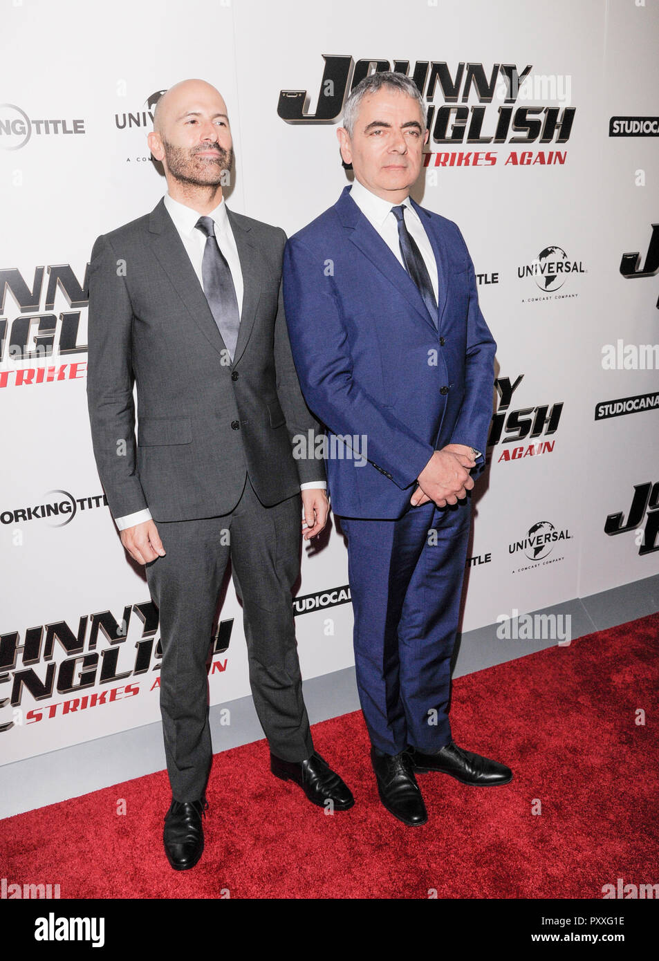 New York, NY - Ottobre 23, 2018: David Kerr e Rowan Atkinson frequentare il Johnny inglese colpisce ancora lo screening a AMC Lincoln Square Theatre Foto Stock