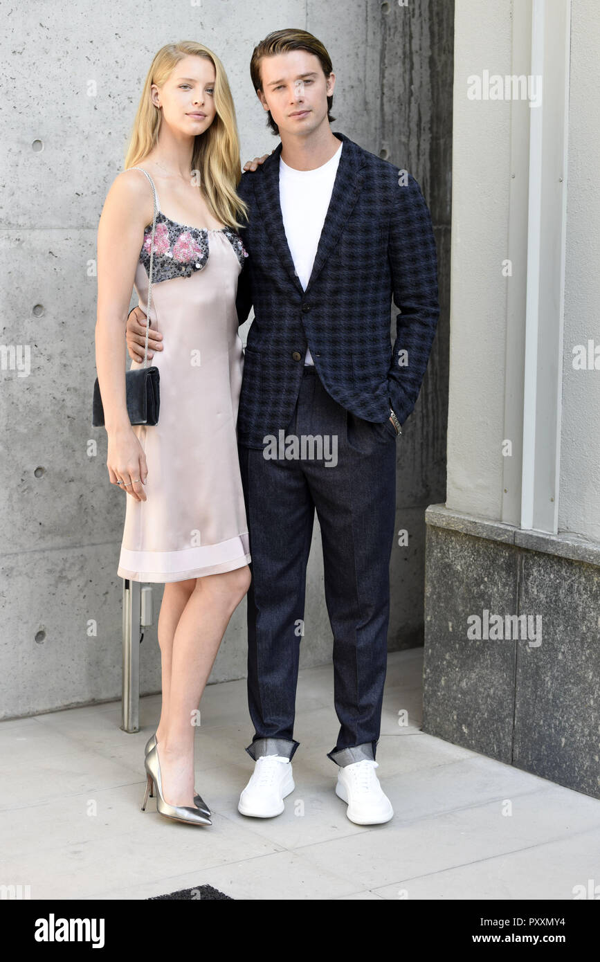 La settimana della moda milanese Primavera Estate 2019 Giorgio Armani Arrivi con Abby Champion Patrick Schwarzenegger Dove Milano Lombardia Italia Quando 23 set 2018 Credit IPA WENN disponibile so...