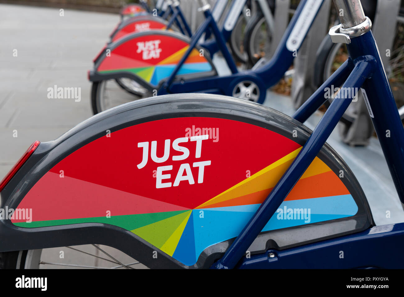 Dettaglio del nuovo noleggio bici programma gestito da solo mangiare a Edimburgo, Scozia. Foto Stock
