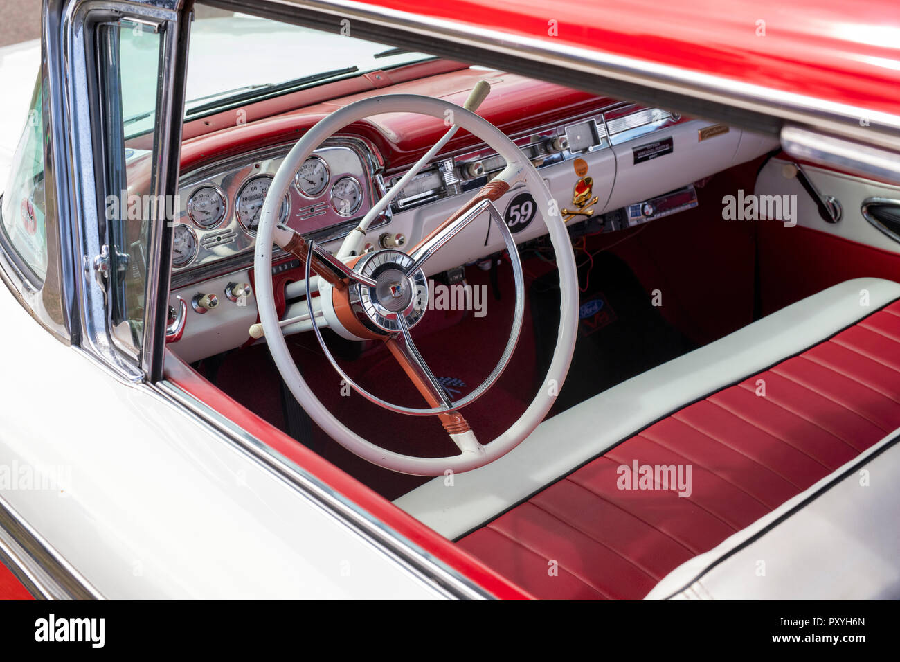 1959 Ford Fairlane 500 interni. Anni Cinquanta vettura americana Foto Stock