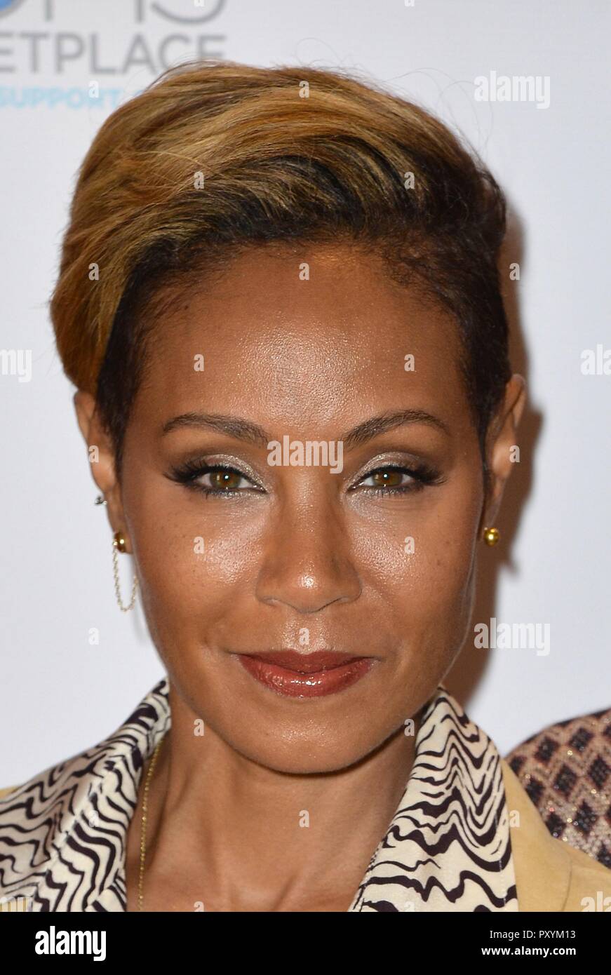 New York, NY, STATI UNITI D'AMERICA. 23 Ott, 2018. Jada Pinkett Smith presso gli arrivi per le mamme Mamarazzi Host evento per discutere di nuovi episodi della tabella rossa parlare, residenza privata, New York, NY Ottobre 23, 2018. Credito: Kristin Callahan/Everett raccolta/Alamy Live News Foto Stock