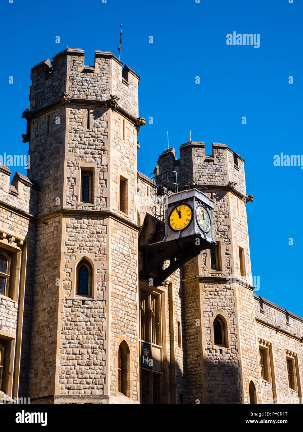 Blocco di Waterloo, casa dei Gioielli della Corona, Torre di Londra, Inghilterra, Regno Unito, GB. Foto Stock