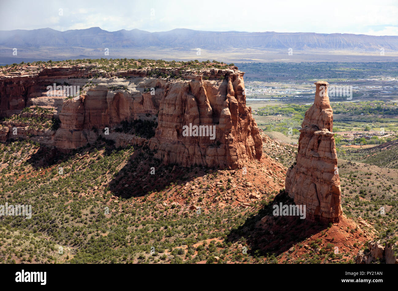 Paesaggio panoramico viste in gran monumento Parco Nazionale, Colorado, STATI UNITI D'AMERICA Foto Stock