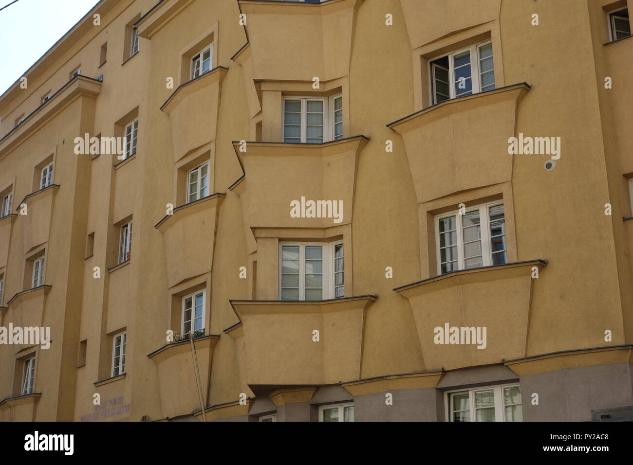 Wien, Gemeindebau des "Roten Wien - Vienna, Consiglio Tenement blocco, "rosso" di Vienna, Rötzergasse 29 und 31, Alfred Schmid 1926 Foto Stock